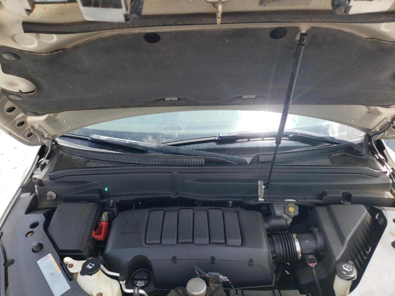 Photo 17 from auction – 2011 BUICK ENCLAVE CX with VIN 5GAKRBED9BJ293837