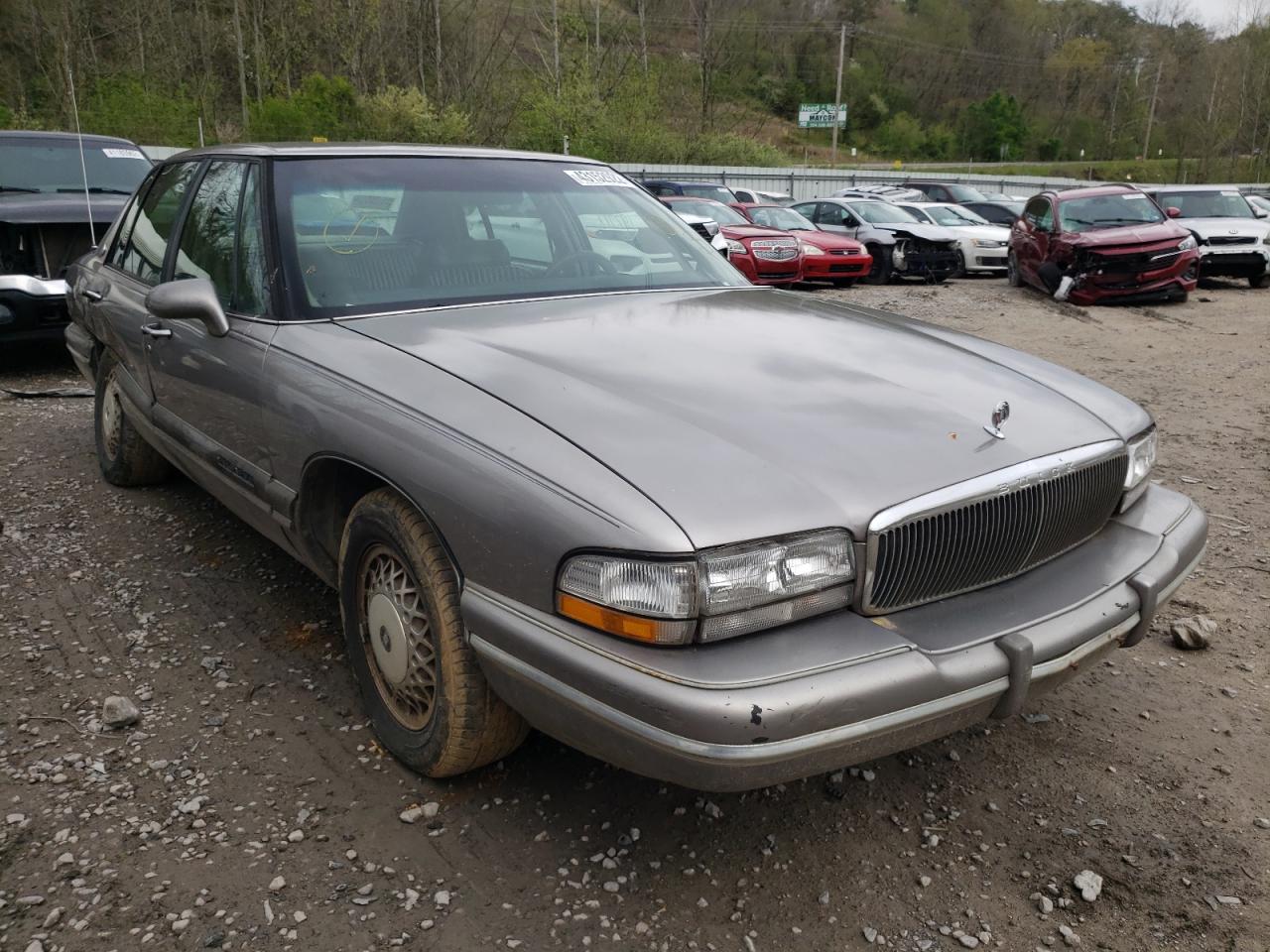 BUICK PARK AVENU 1996 with VIN 1G4CW52K4TH612596 - Photo from auction