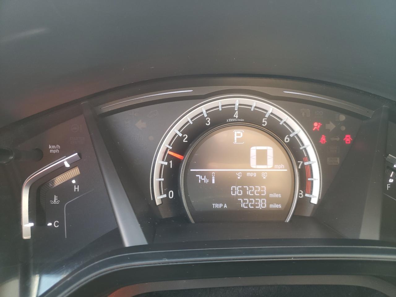Photo 8 from auction – 2017 HONDA CR-V LX with VIN 7FARW5H36HE010003