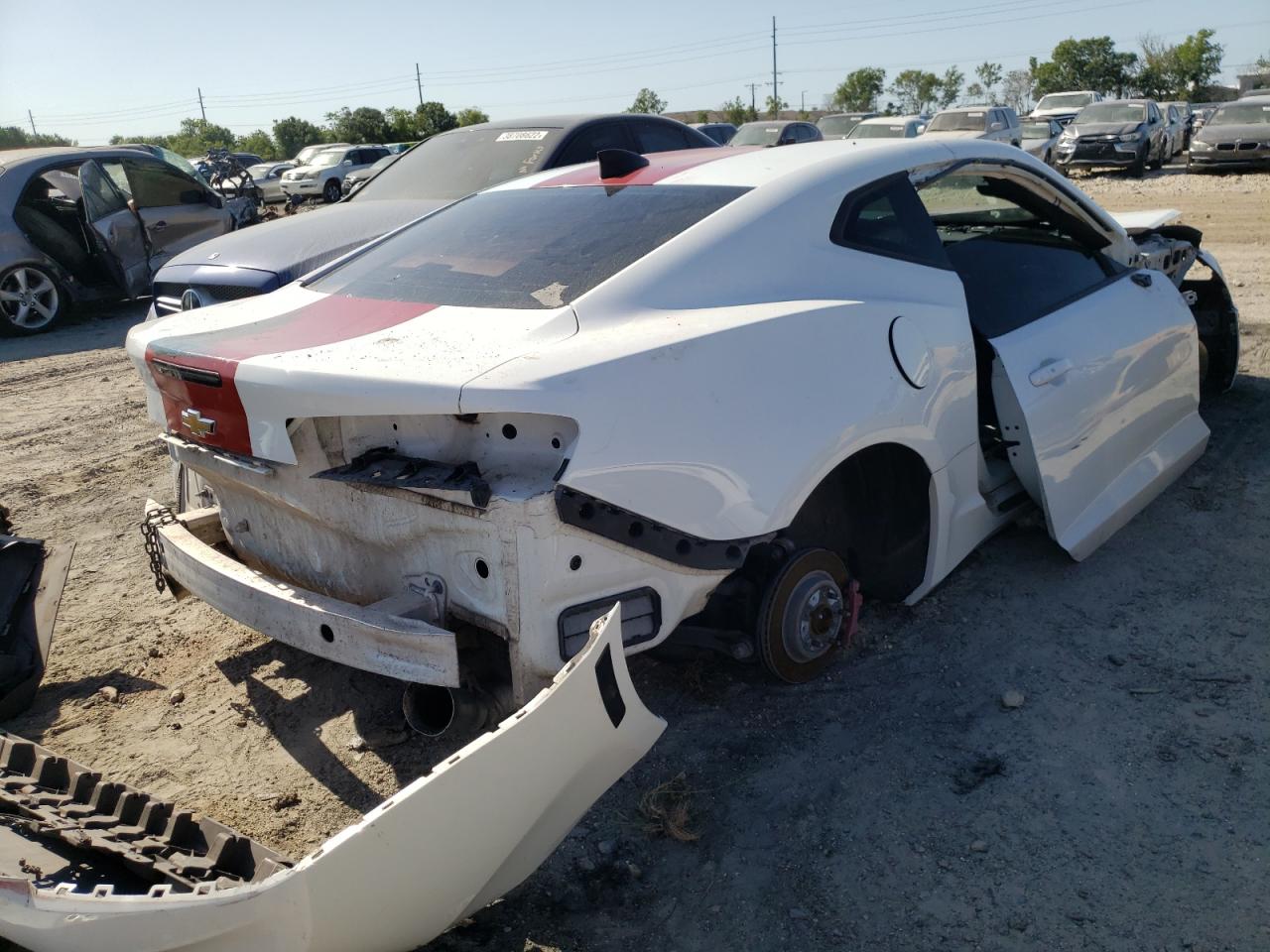 Photo 4 from auction – 2017 CHEVROLET CAMARO LS with VIN 1G1FA1RX4H0193240