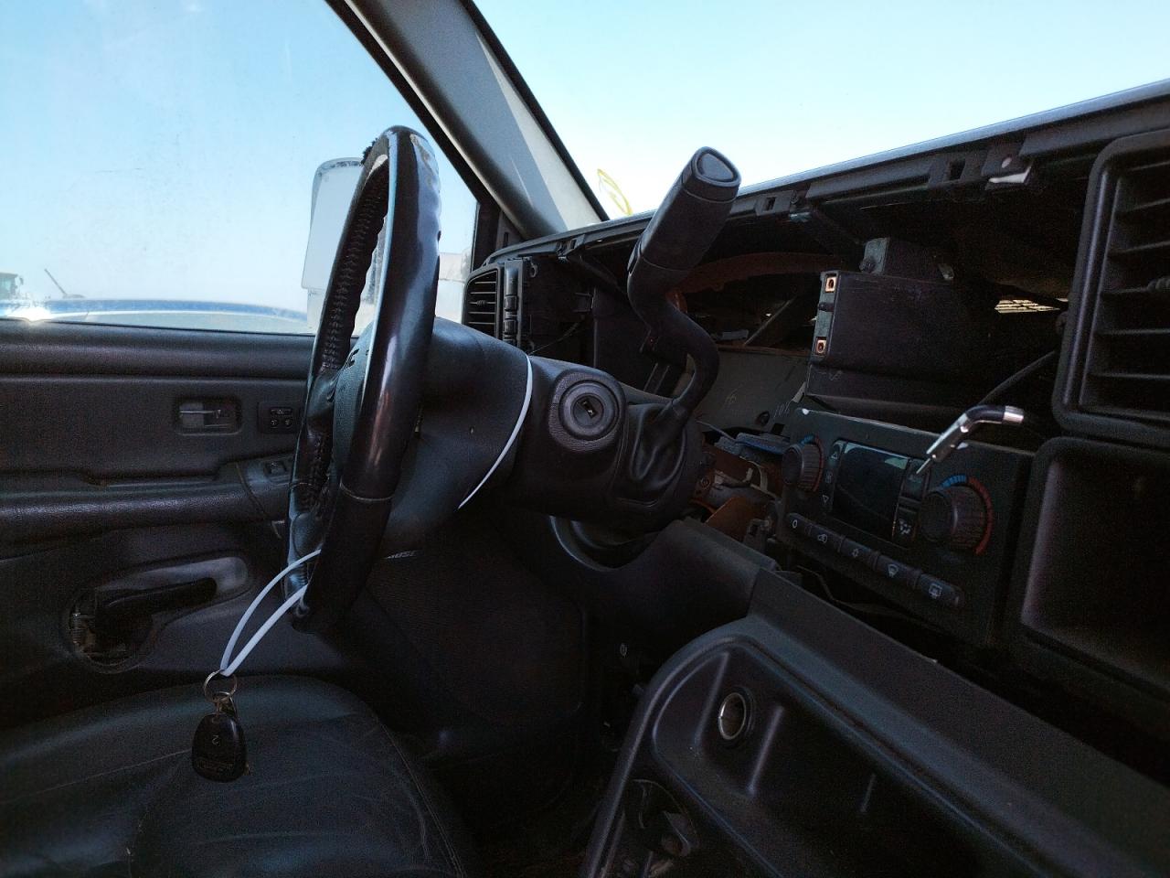Photo 9 from auction – 2007 GMC SIERRA K25 with VIN 1GTHK23D97F105375