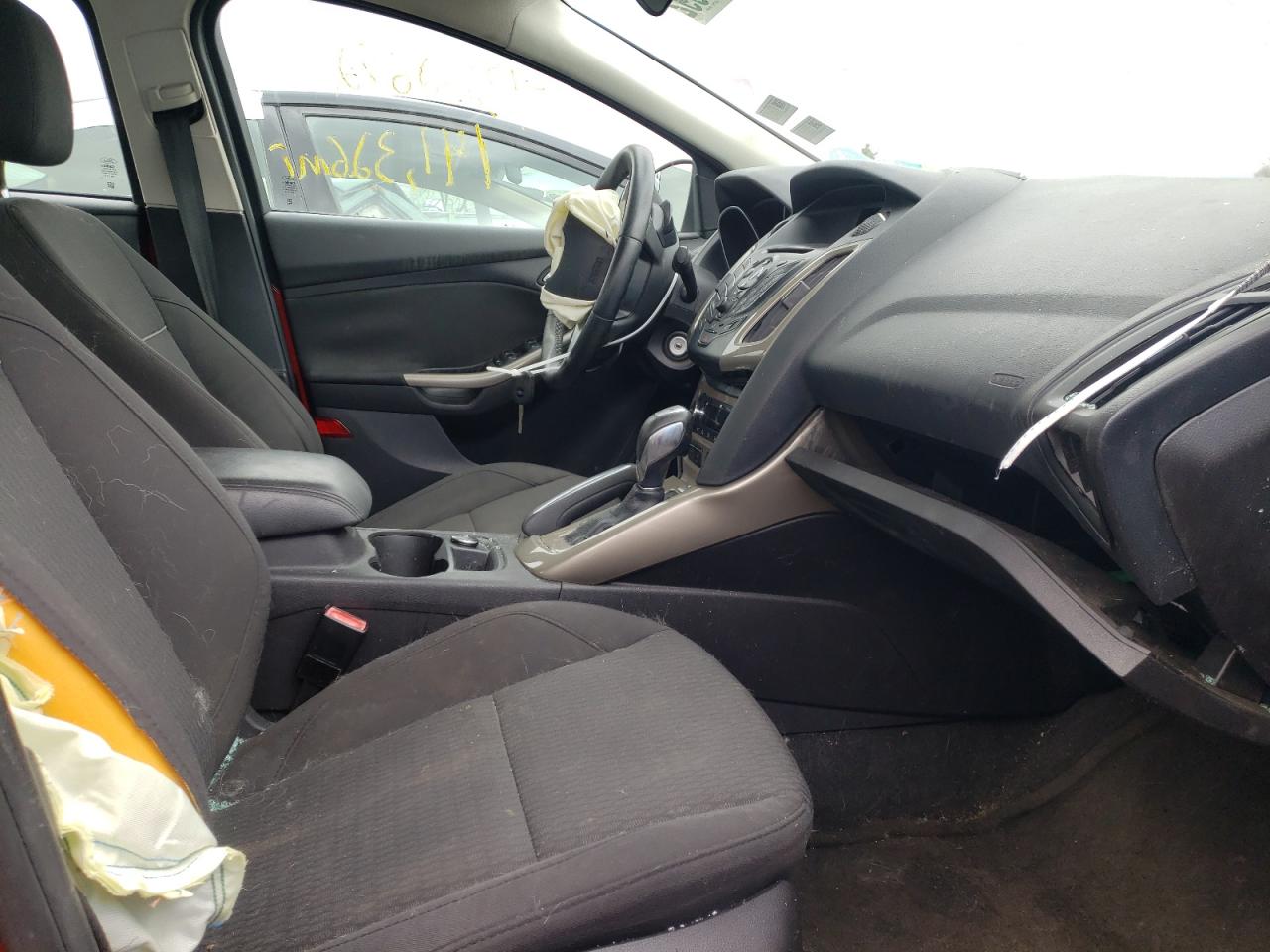 Photo 5 from auction – 2012 FORD FOCUS SEL with VIN 1FAHP3H25CL191350