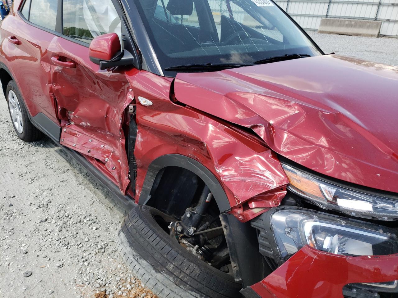Photo 9 from auction – 2020 HYUNDAI VENUE SE with VIN KMHRB8A36LU024501