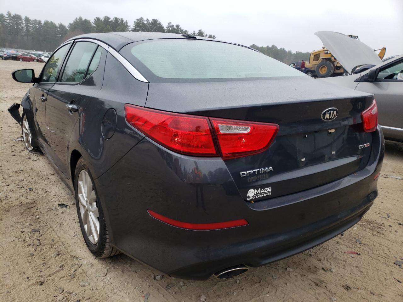 Photo 3 from auction – 2015 KIA OPTIMA EX with VIN 5XXGN4A75FG456330