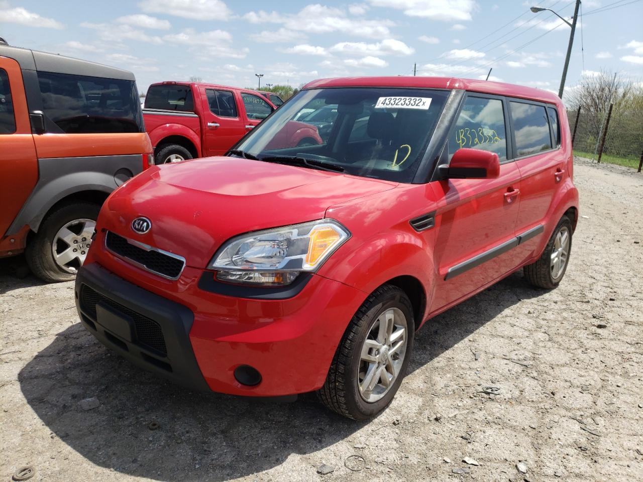 Photo 2 from auction – 2011 KIA SOUL + with VIN KNDJT2A25B7295193