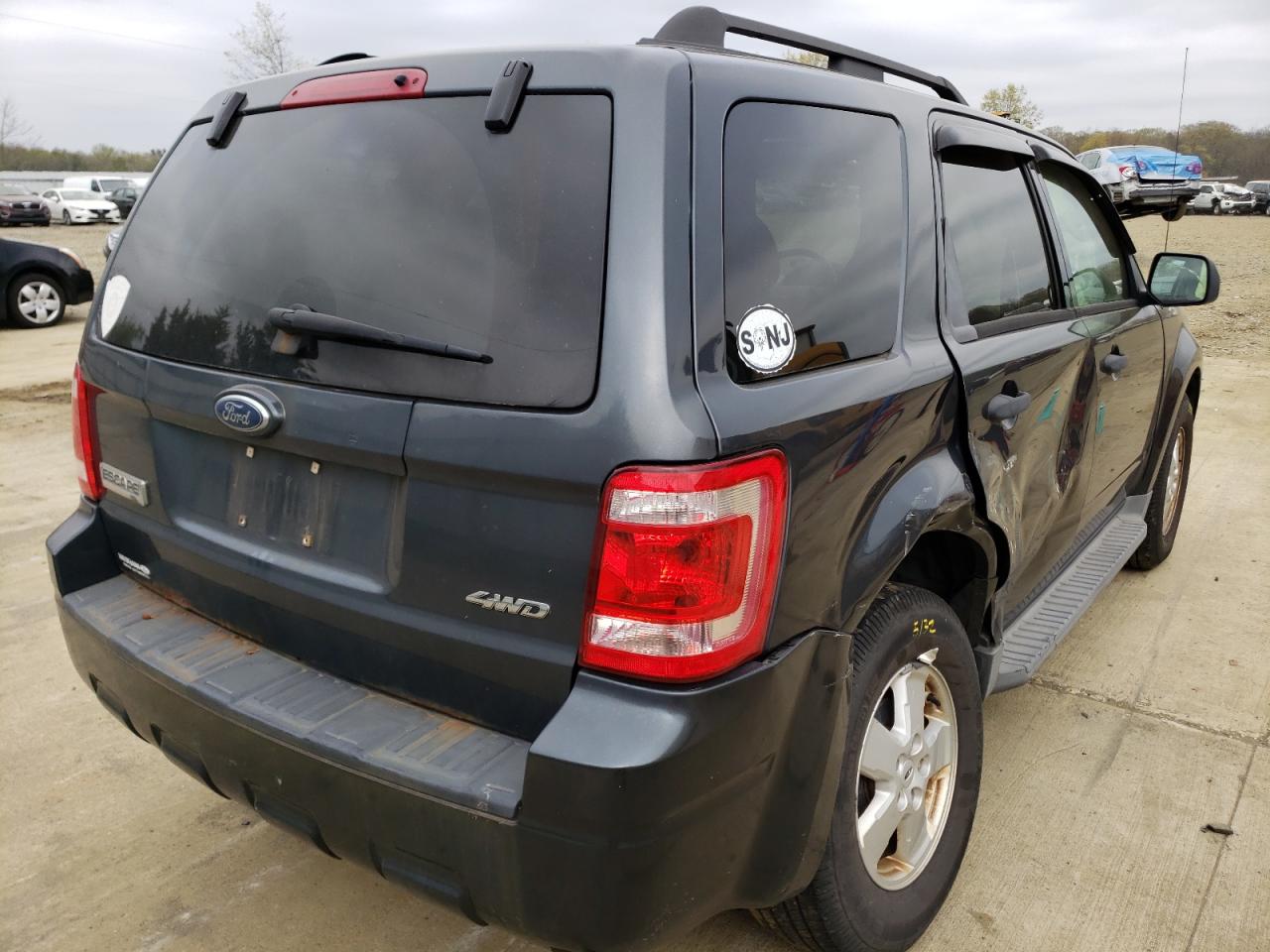 Photo 4 from auction – 2009 FORD ESCAPE XLT with VIN 1FMCU937X9KA14130