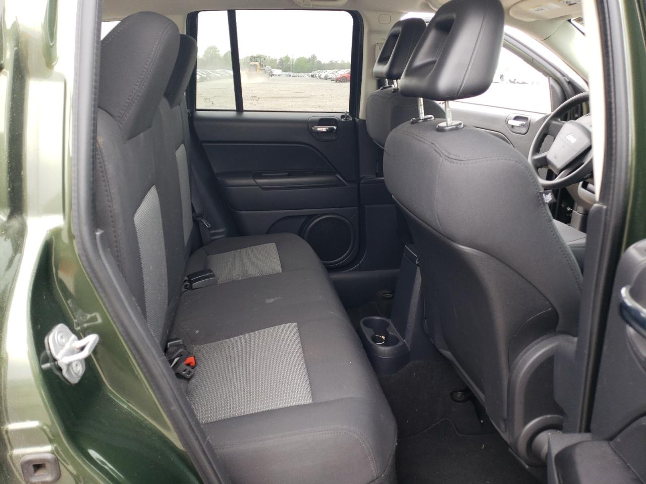 Photo 6 from auction – 2009 JEEP COMPASS SP with VIN 1J4FT47B79D140627