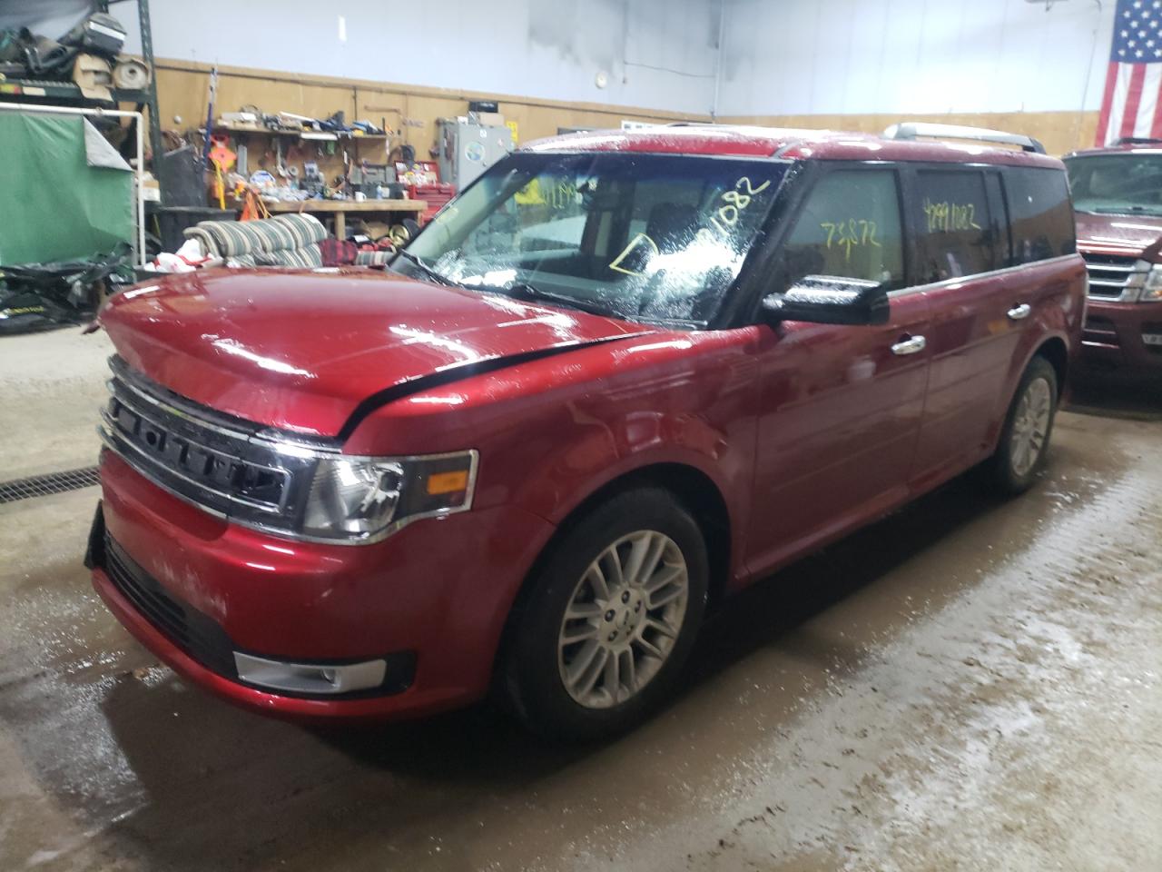 Photo 2 from auction – 2017 FORD FLEX SEL with VIN 2FMHK6C80HBA05562