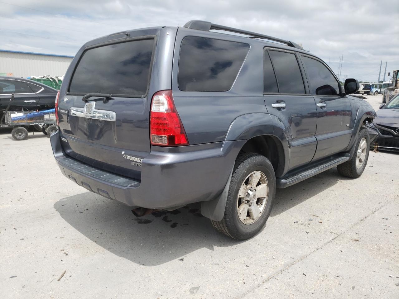 Photo 4 from auction – 2006 TOYOTA 4RUNNER SR with VIN JTEZU14RX68060206