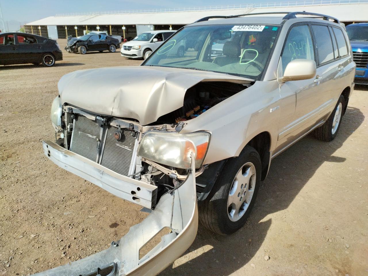 Photo 2 from auction – 2004 TOYOTA HIGHLANDER with VIN JTEEP21A740050822