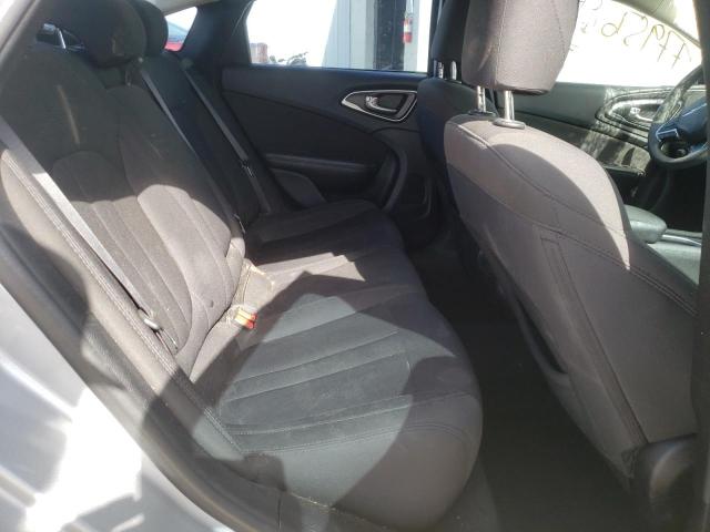 Photo 6 from auction – 2016 CHRYSLER 200 LIMITE with VIN 1C3CCCAB4GN120035
