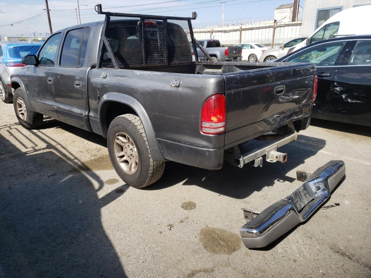Photo 3 from auction – 2004 DODGE DAKOTA QUA with VIN 1D7HL48N64S585779