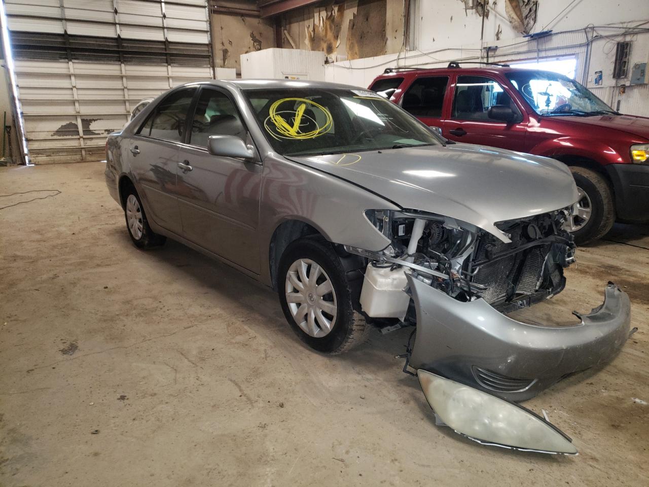 Photo 1 from auction – 2005 TOYOTA CAMRY LE with VIN 4T1BE30K15U577144