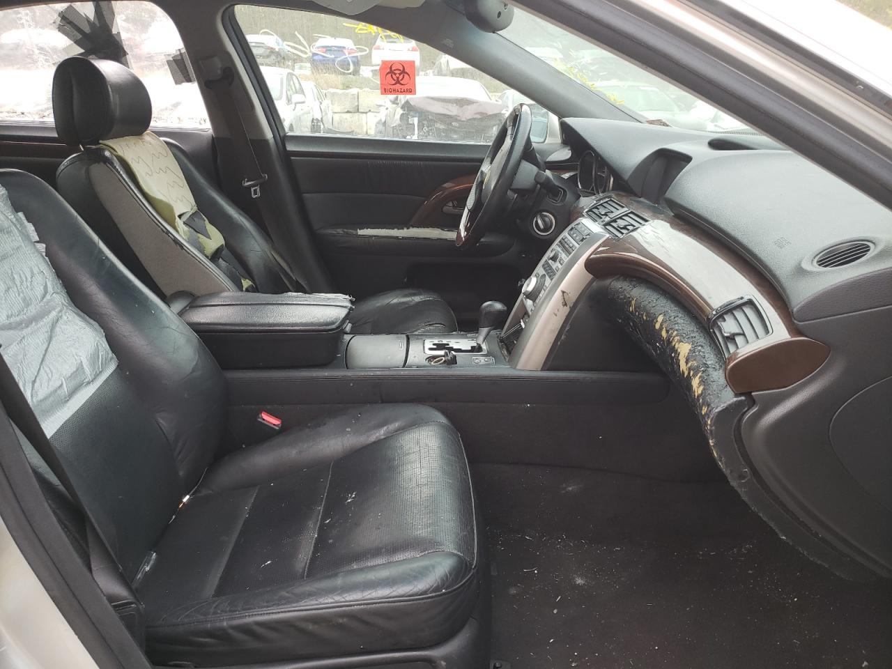 Photo 5 from auction – 2005 ACURA RL with VIN JH4KB16525C016541
