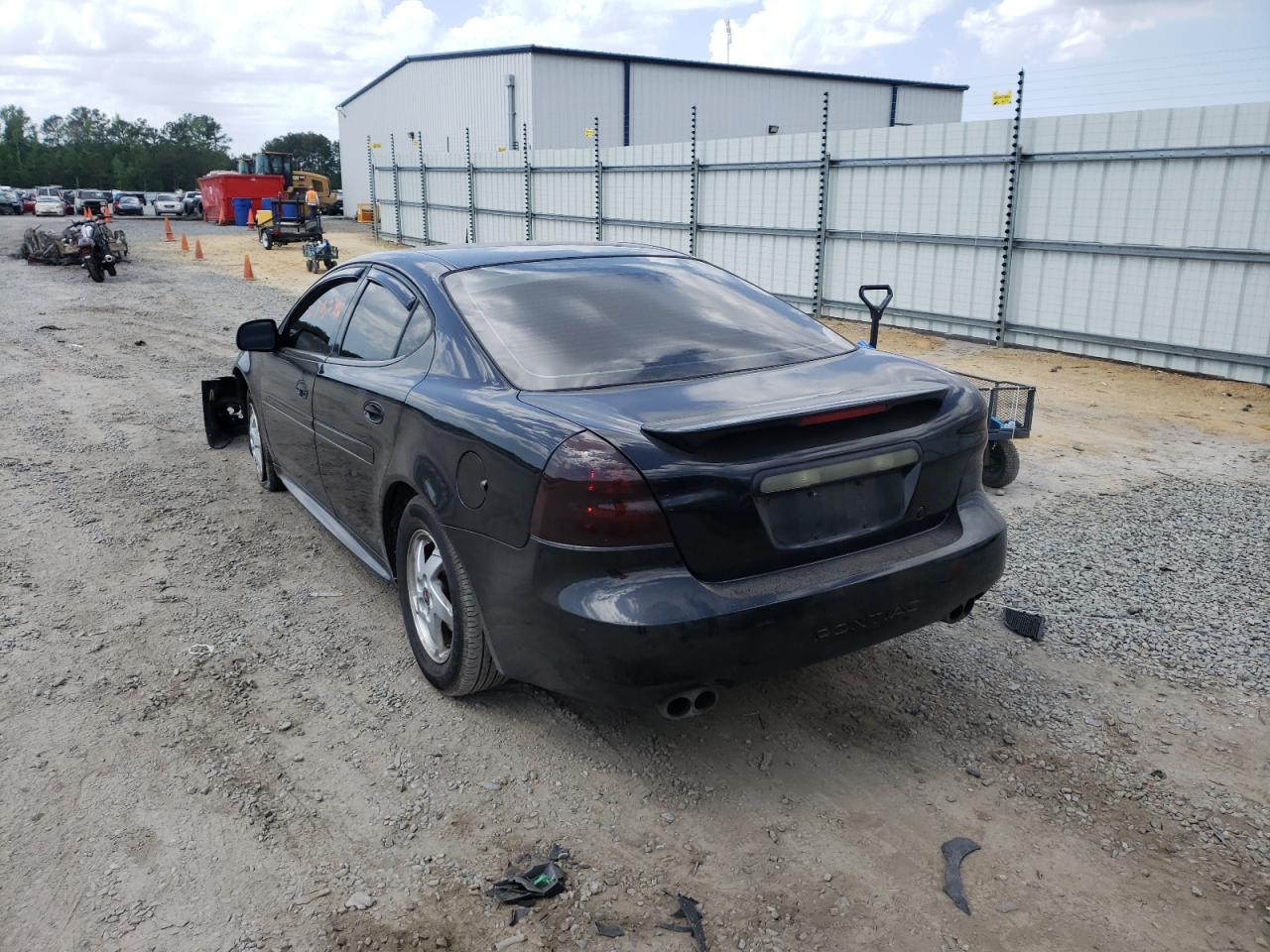 Photo 3 from auction – 2004 PONTIAC GRAND PRIX with VIN 2G2WP542841270378
