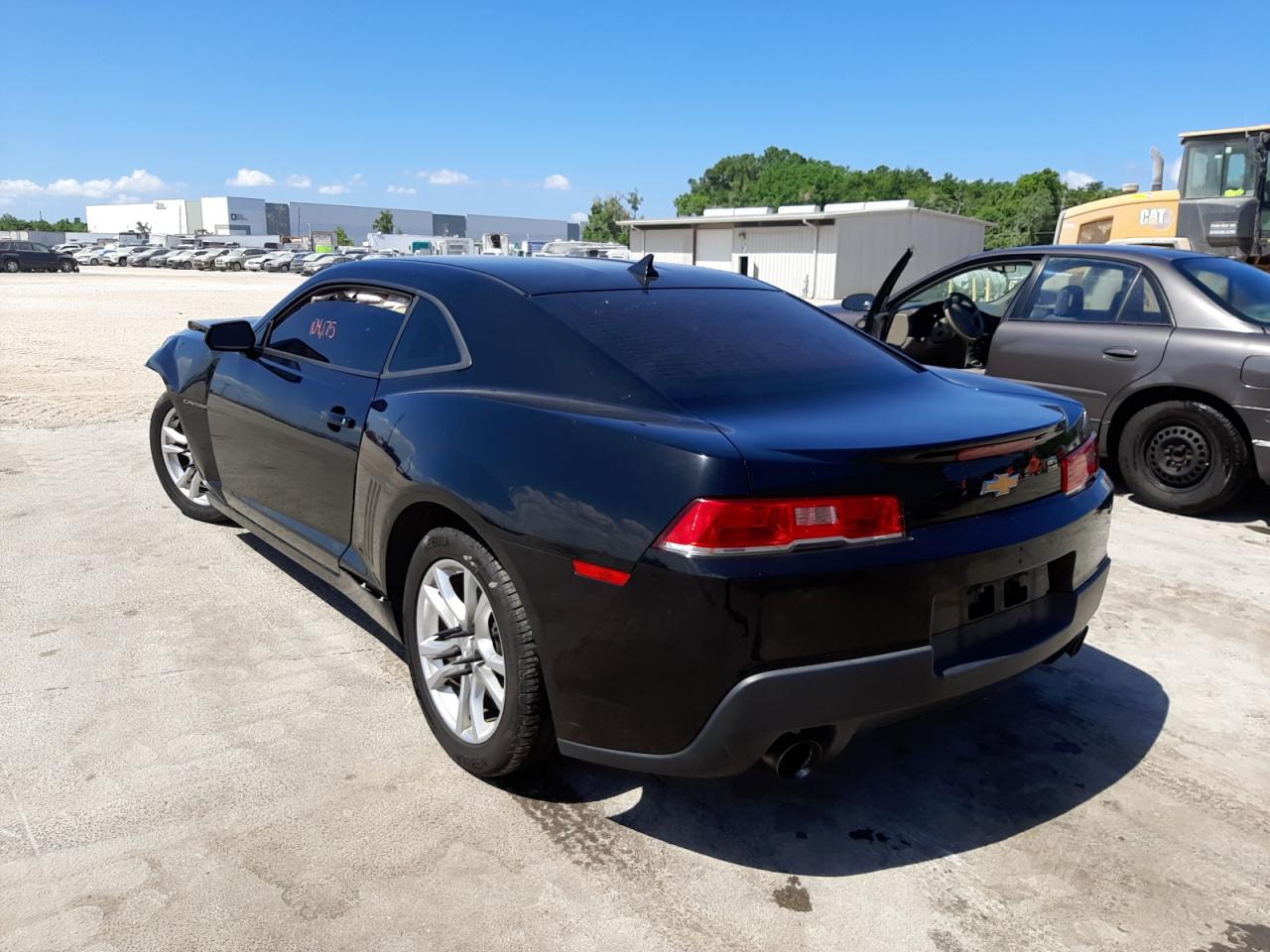 Photo 3 from auction – 2014 CHEVROLET CAMARO LS with VIN 2G1FA1E31E9248909