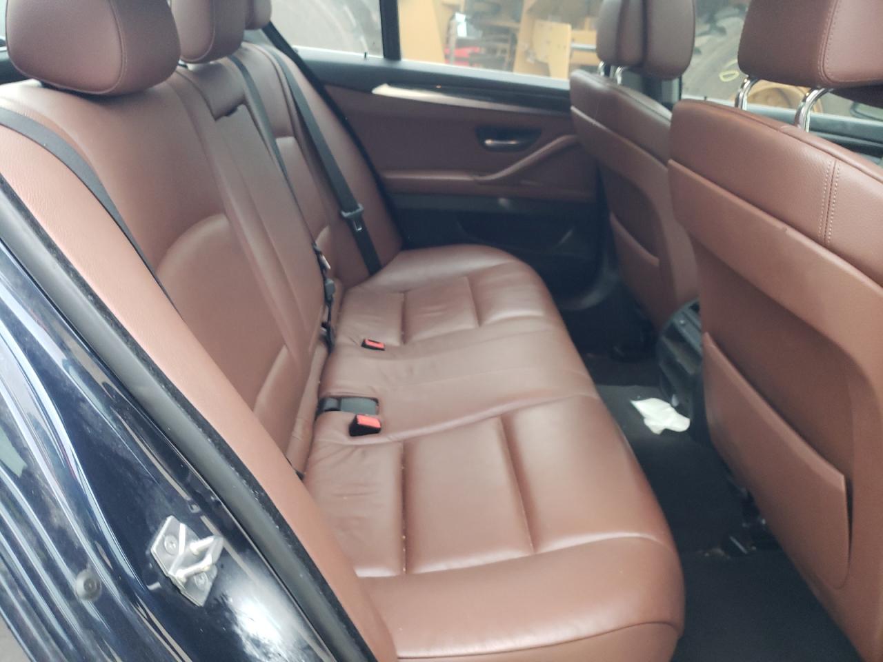 Photo 6 from auction – 2012 BMW 528 XI with VIN WBAXH5C50CDW04461