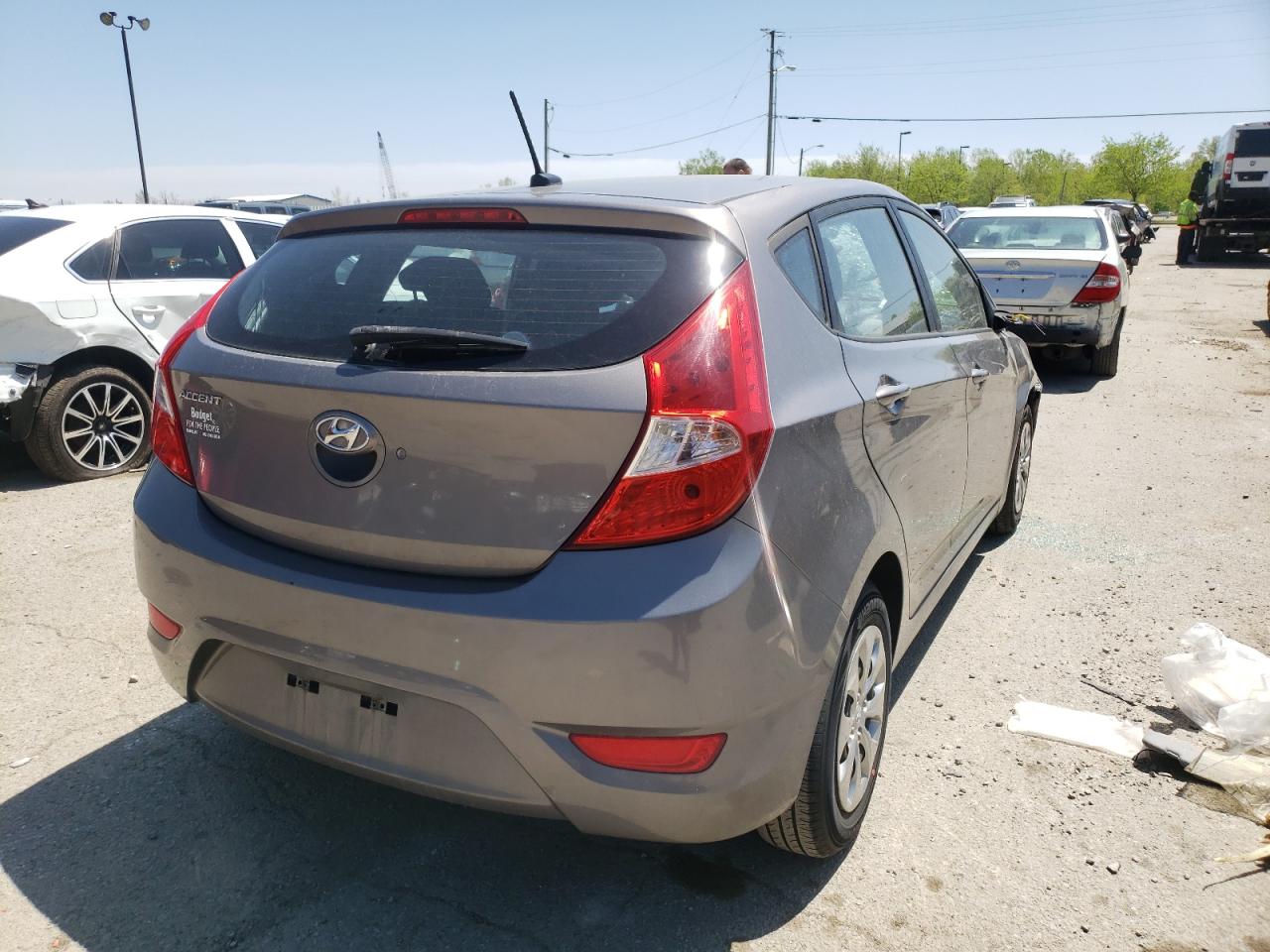 Photo 4 from auction – 2017 HYUNDAI ACCENT SE with VIN KMHCT5AE0HU359232