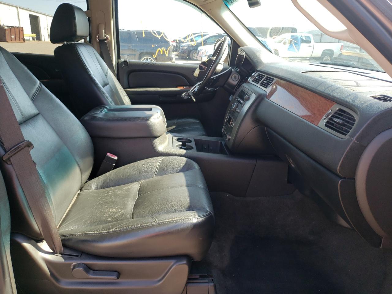 Photo 5 from auction – 2007 GMC YUKON with VIN 1GKFK13047R303556