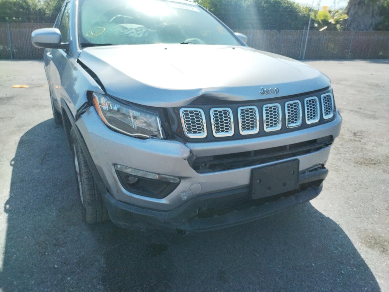 Photo 9 from auction – 2018 JEEP COMPASS LA with VIN 3C4NJCBB4JT137059