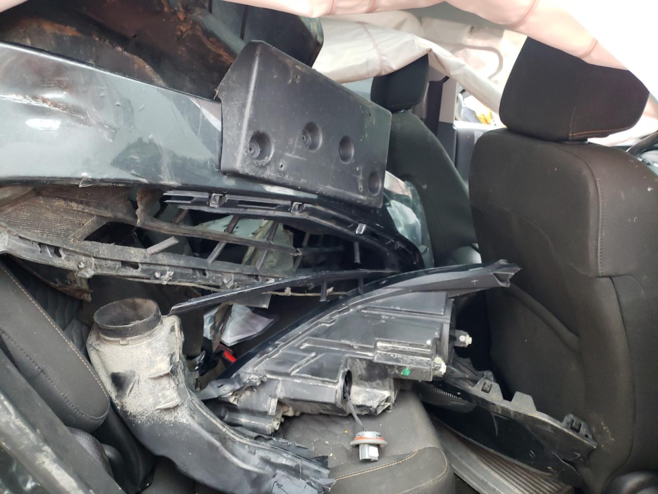 Photo 6 from auction – 2018 CHEVROLET EQUINOX LT with VIN 2GNAXSEV3J6104045