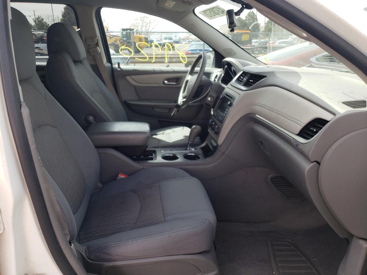 Photo 5 from auction – 2014 CHEVROLET TRAVERSE L with VIN 1GNKVFED4EJ237494