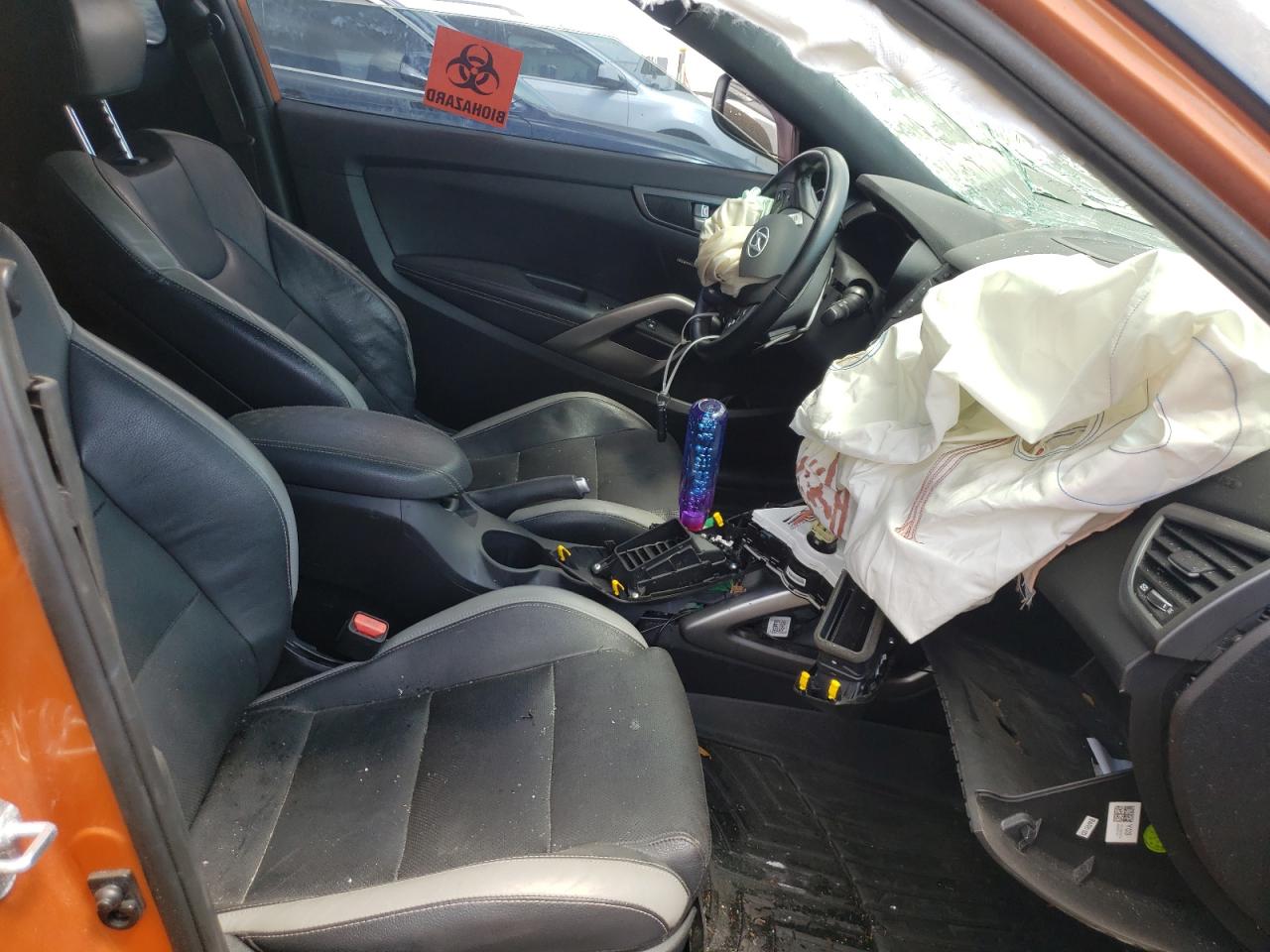 Photo 5 from auction – 2016 HYUNDAI VELOSTER T with VIN KMHTC6AE6GU281642