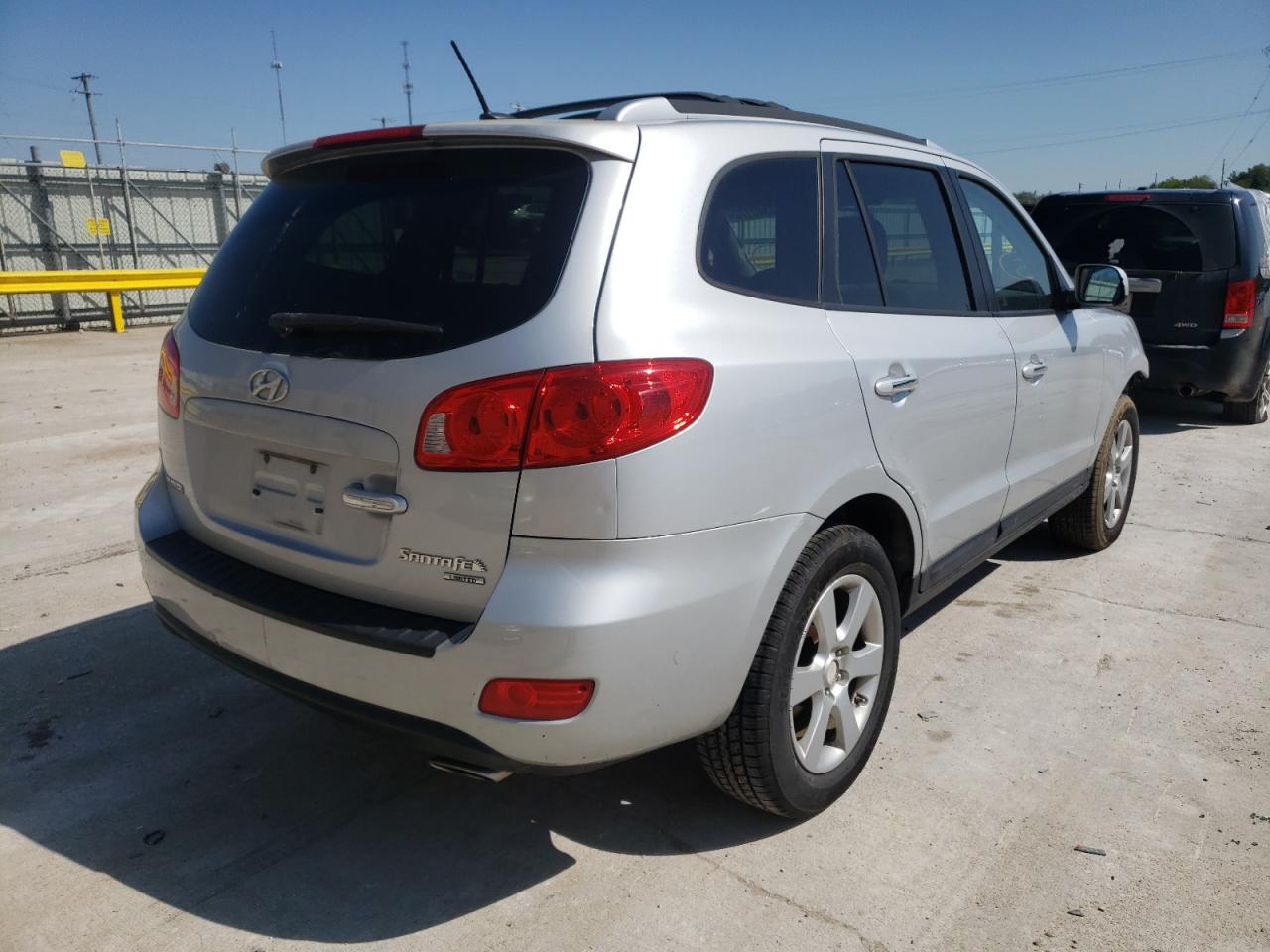 Photo 4 from auction – 2009 HYUNDAI SANTA FE S with VIN 5NMSH13E09H286136