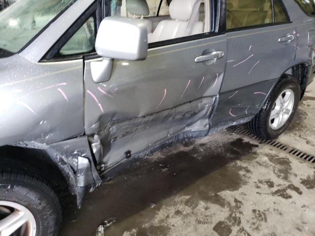 Photo 10 from auction – 2001 LEXUS RX 300 with VIN JTJHF10U310171463