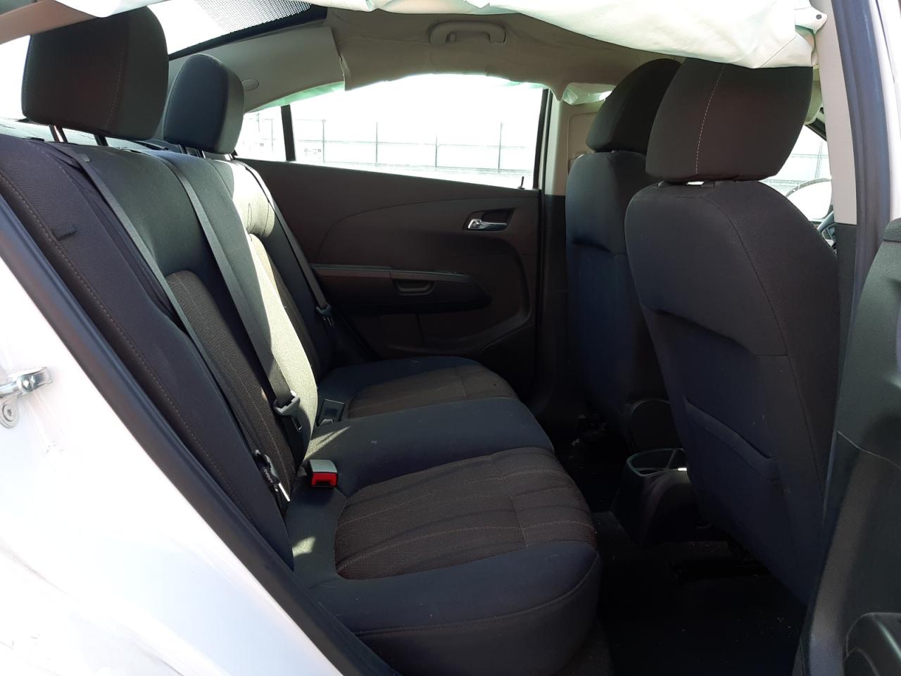 Photo 6 from auction – 2014 CHEVROLET SONIC LT with VIN 1G1JC5SGXE4105480