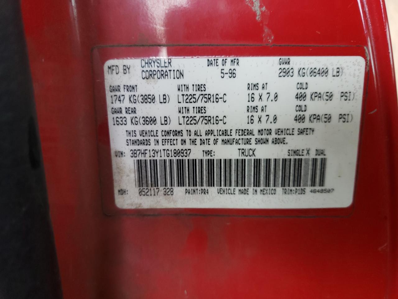 Photo 10 from auction – 1996 DODGE RAM 1500 with VIN 3B7HF13Y1TG180937