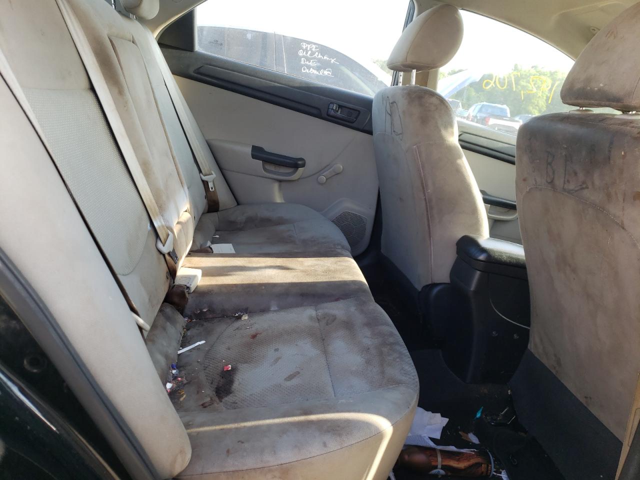Photo 6 from auction – 2010 KIA FORTE LX with VIN KNAFT4A26A5252815