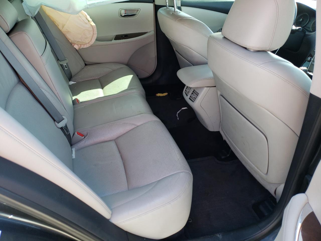 Photo 6 from auction – 2010 LEXUS ES 350 with VIN JTHBK1EG2A2394202
