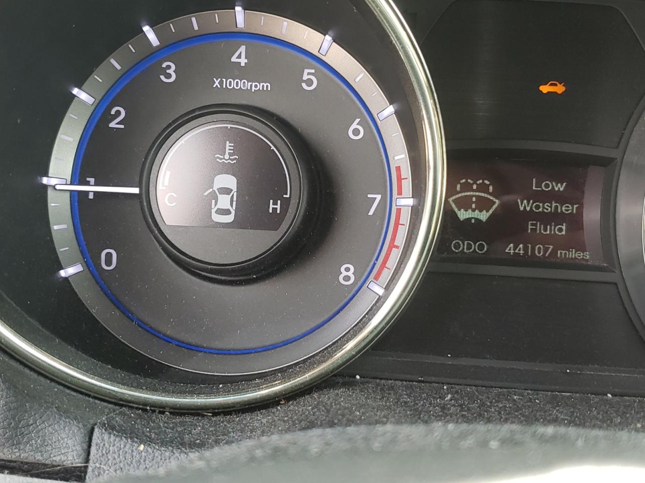 Photo 8 from auction – 2012 HYUNDAI SONATA SE with VIN 5NPEC4AB9CH391788