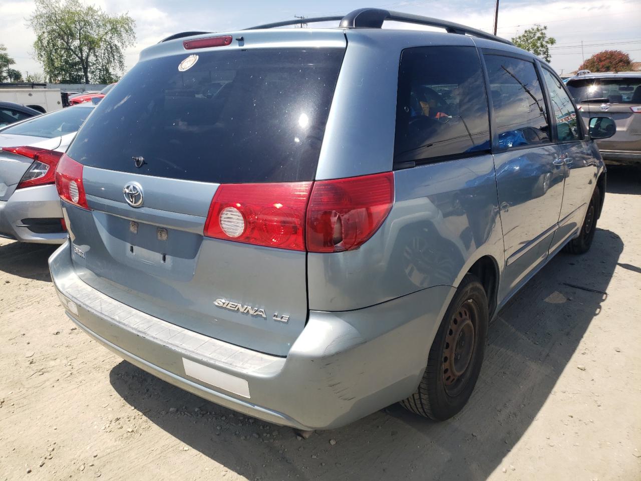 Photo 4 from auction – 2006 TOYOTA SIENNA CE with VIN 5TDZA23C26S431371