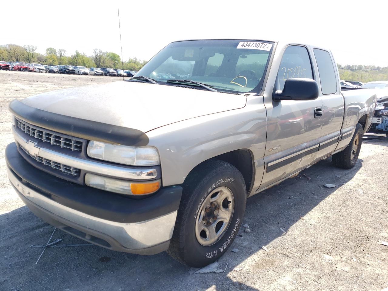 Photo 2 from auction – 2002 CHEVROLET SILVERADO with VIN 2GCEC19W121200645