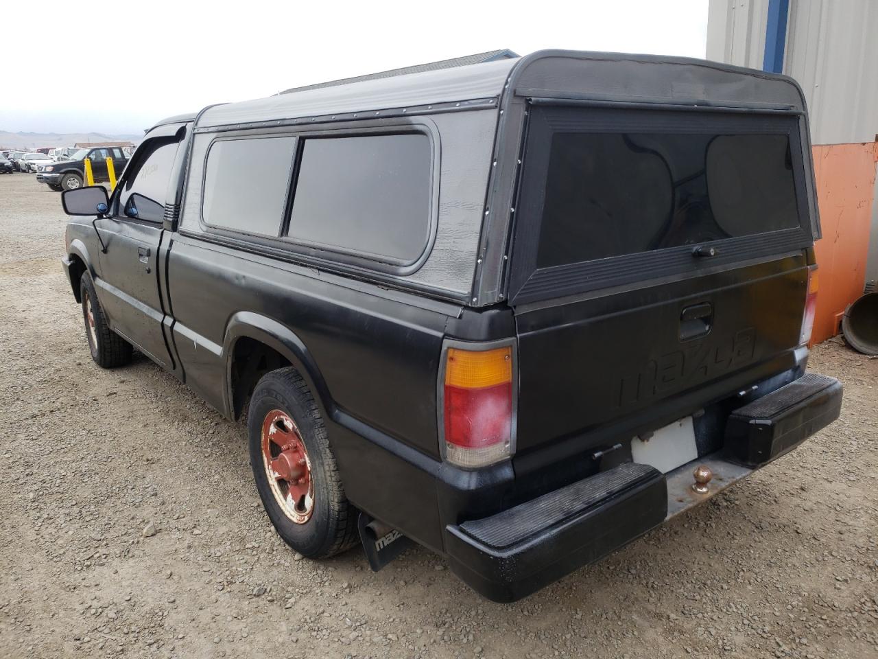 Photo 3 from auction – 1987 MAZDA B2000 with VIN JM2UF1113H0615243