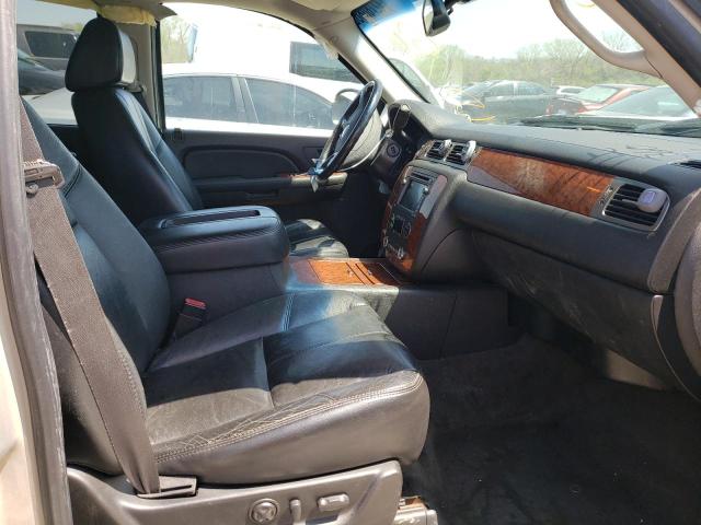 Photo 5 from auction – 2007 CHEVROLET SUBURBAN K with VIN 3GNFK16397G289713