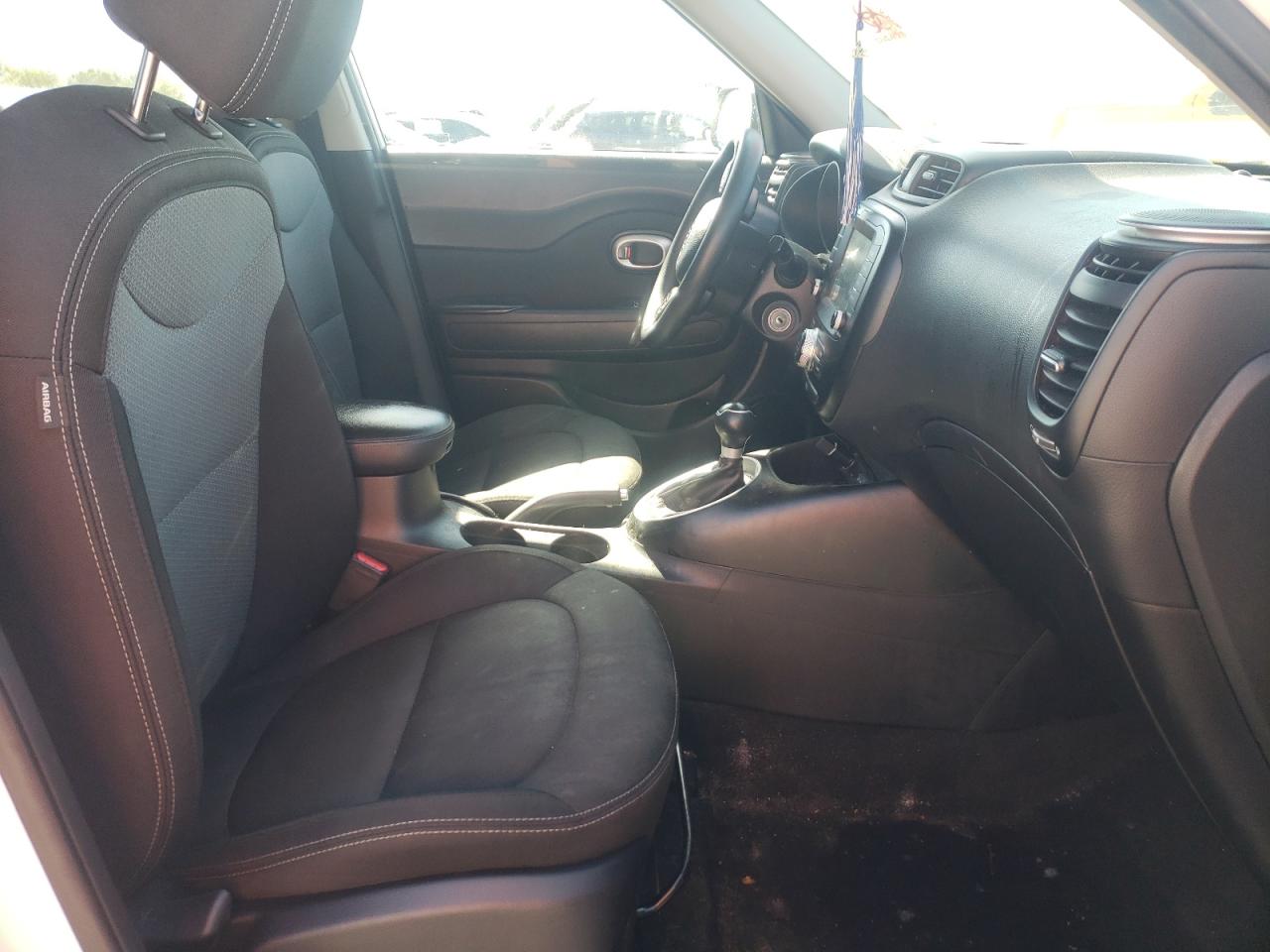 Photo 5 from auction – 2018 KIA SOUL + with VIN KNDJP3A54J7507391