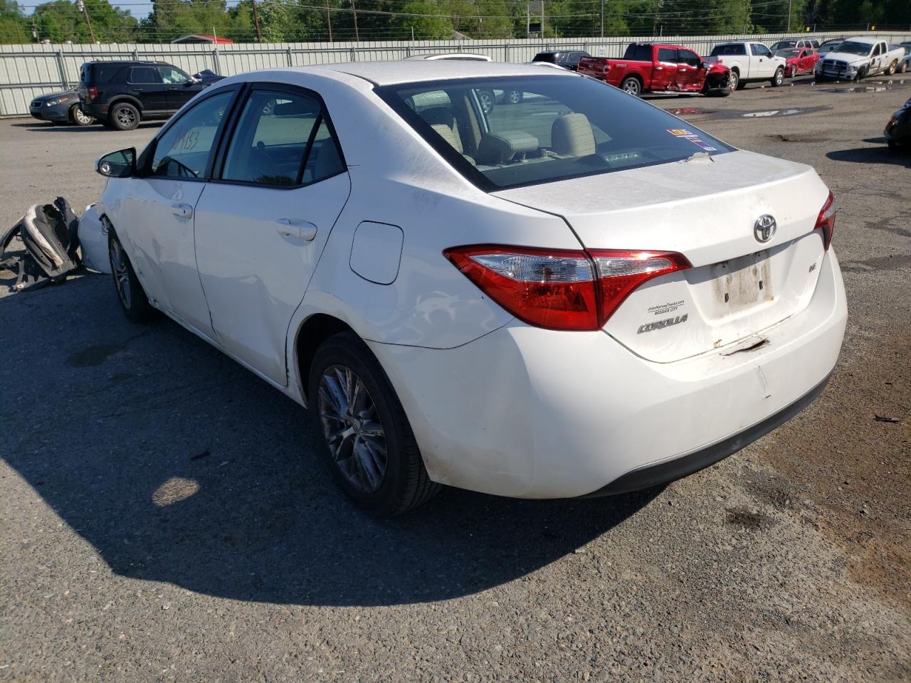 Photo 3 from auction – 2015 TOYOTA COROLLA L with VIN 5YFBURHE1FP184722