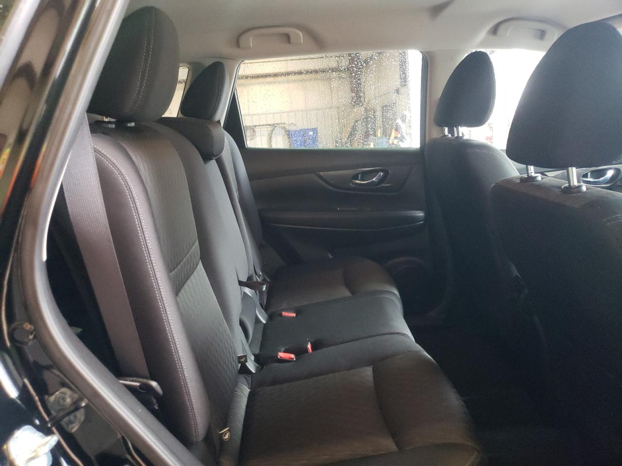 Photo 6 from auction – 2018 NISSAN ROGUE S with VIN JN8AT2MT5JW457921