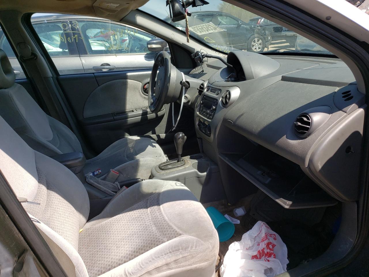Photo 5 from auction – 2004 SATURN ION LEVEL with VIN 1G8AL52F44Z170772