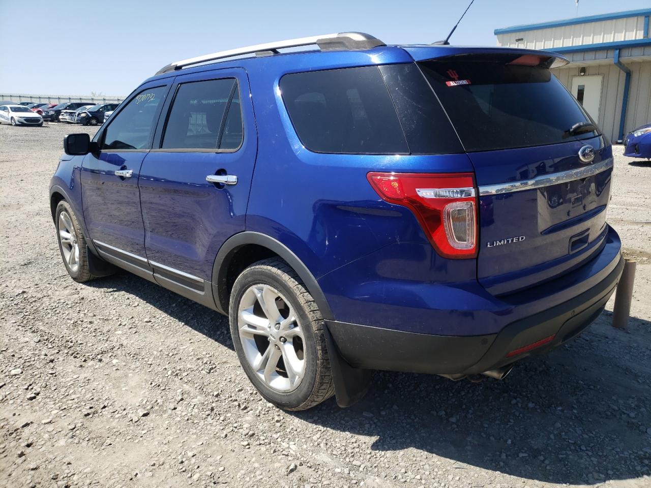 Photo 3 from auction – 2013 FORD EXPLORER L with VIN 1FM5K8F87DGC05075