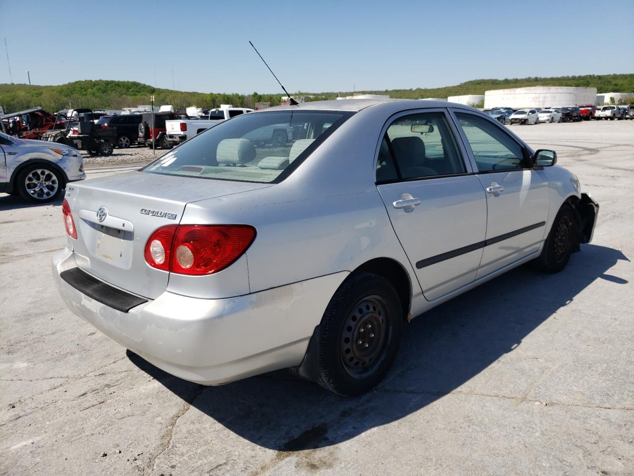 Photo 4 from auction – 2005 TOYOTA COROLLA CE with VIN 1NXBR32E45Z488213