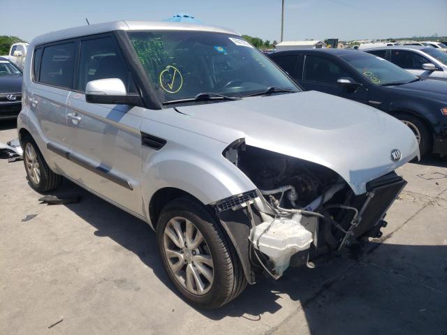 KIA SOUL + 2013 with VIN KNDJT2A69D7548831 - Photo from auction