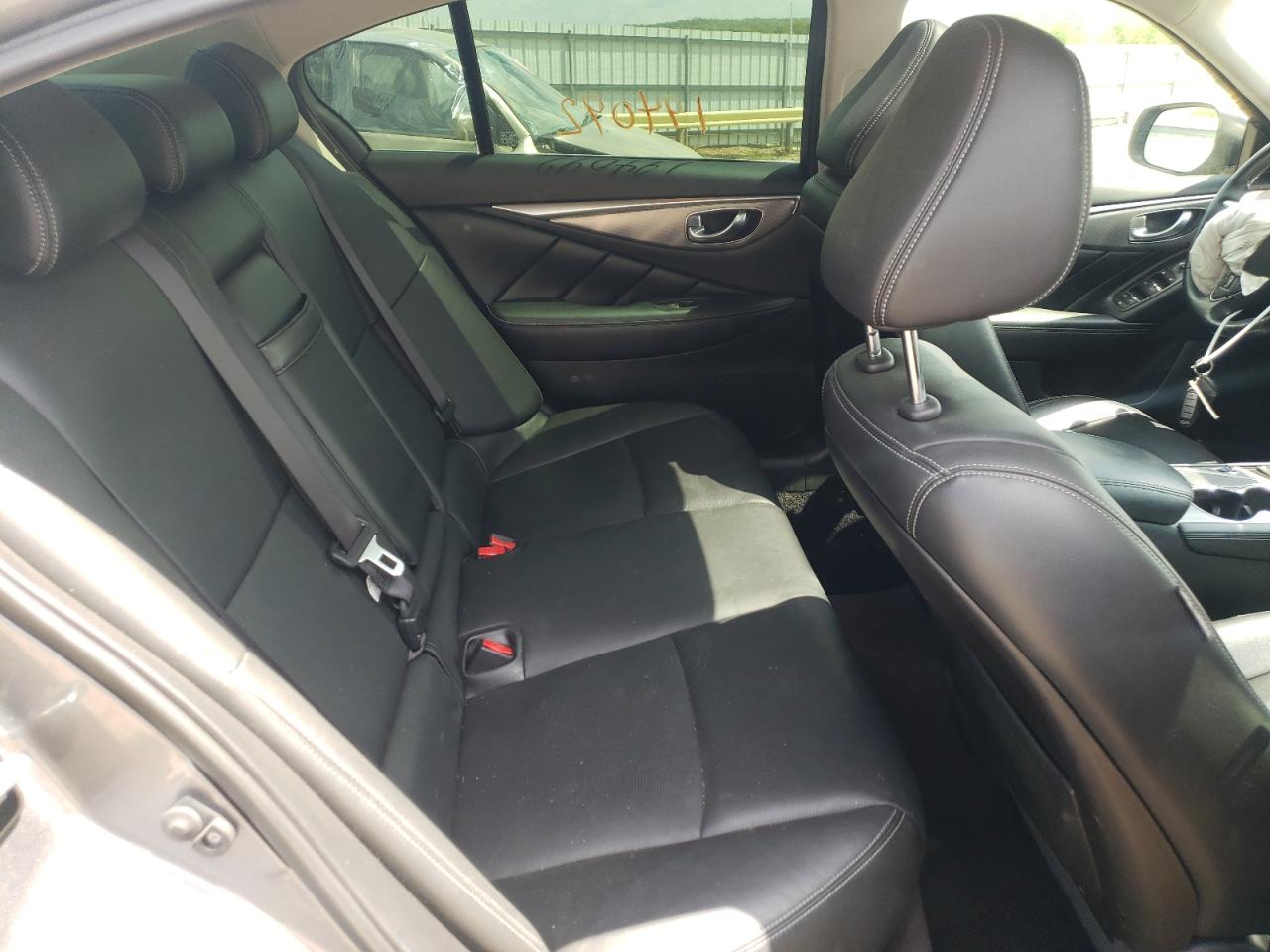 Photo 6 from auction – 2015 INFINITI Q50 BASE with VIN JN1BV7AR8FM421341