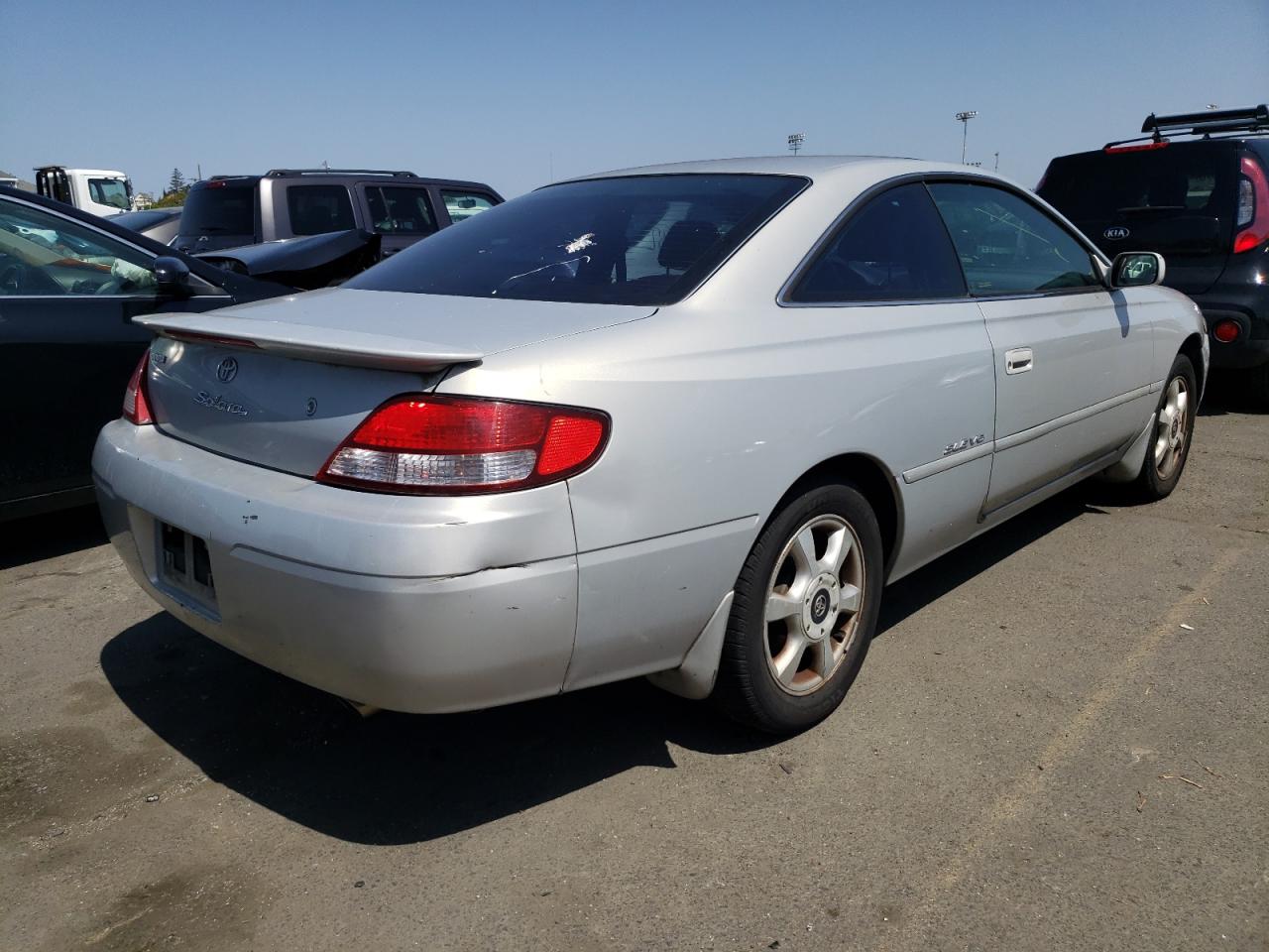 Photo 4 from auction – 2001 TOYOTA CAMRY SOLA with VIN 2T1CF28PX1C535949