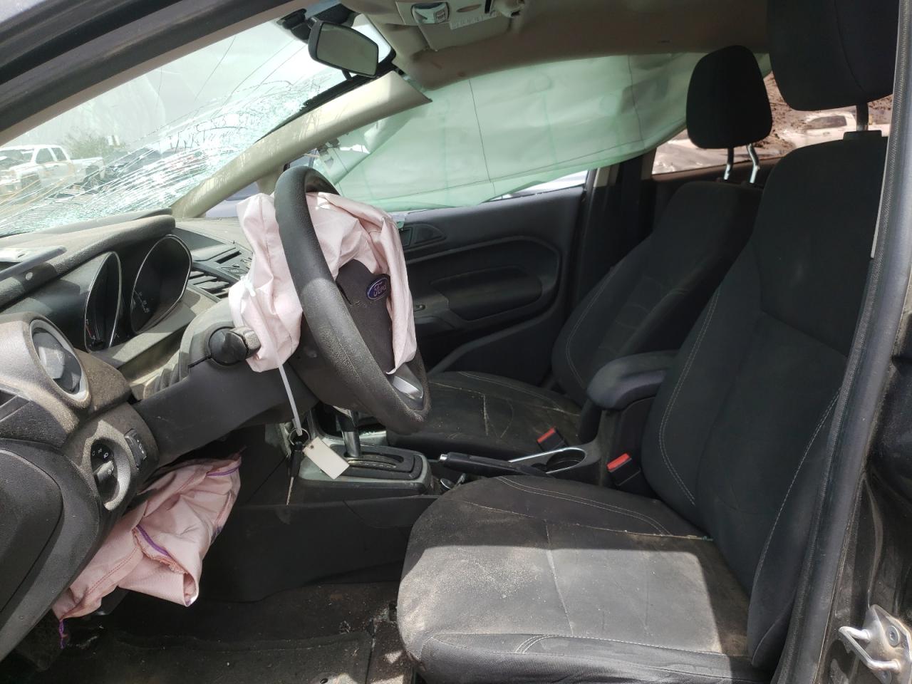 Photo 5 from auction – 2018 FORD FIESTA SE with VIN 3FADP4EJ0JM126482