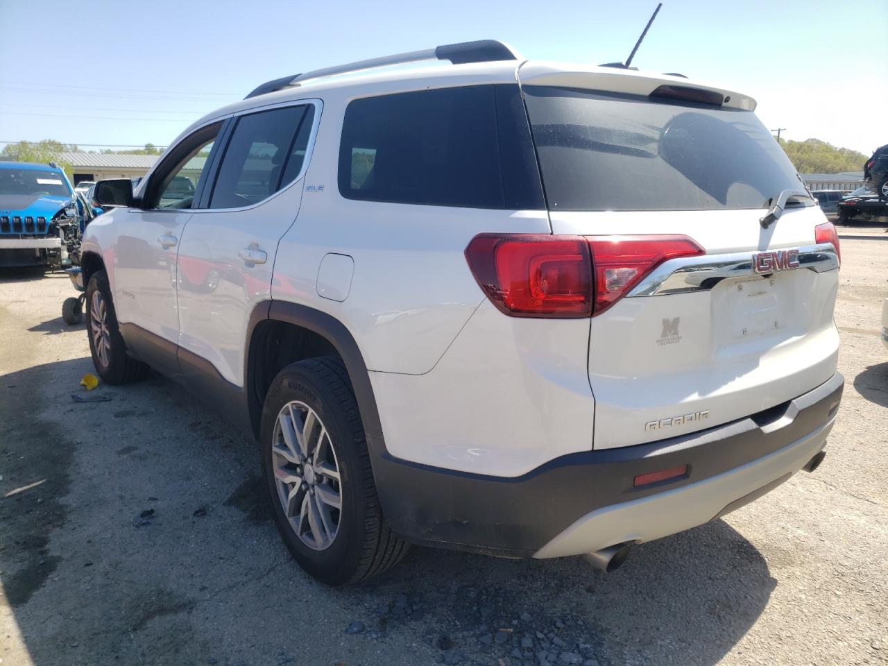 Photo 3 from auction – 2018 GMC ACADIA SLE with VIN 1GKKNLLS2JZ101325