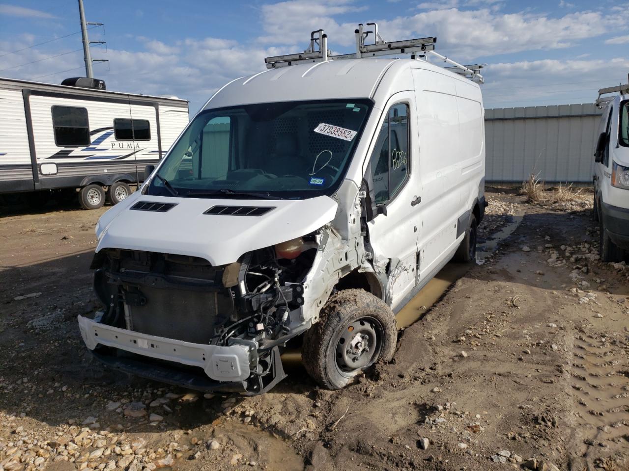 Photo 2 from auction – 2017 FORD TRANSIT T- with VIN 1FTBW2CM3HKB54025